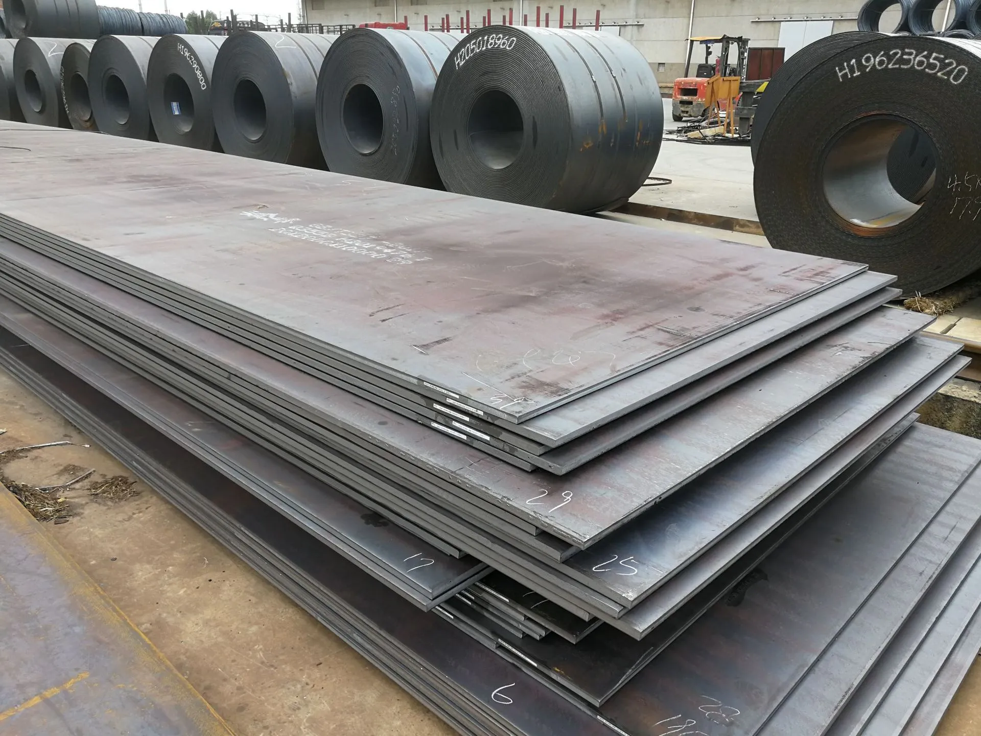 Analiza fisurilor la îndoire pe plăci de oțel laminate la cald Q235B formate